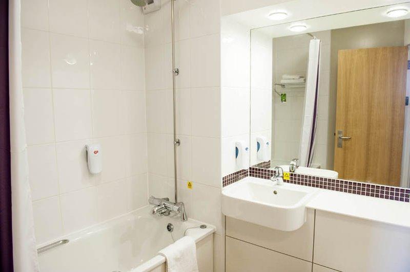 Premier Inn Castleford - Xscape, M62, Jct 32 외부 사진